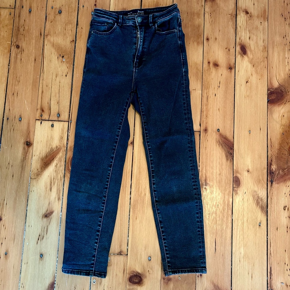 Stradivarius black skinny jeans size 2